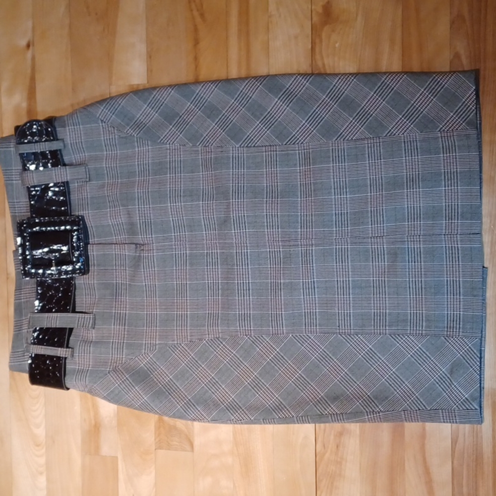 High waist skirt with belt  Size 4